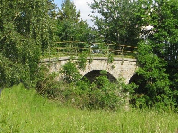 Umspannwerkstraßenbrücke / EU Thüringer Oberlandbahn