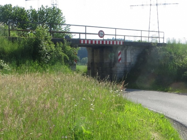 EÜ Thüringer Oberlandbahn / Straße Am Umspannwerk Remptendorf