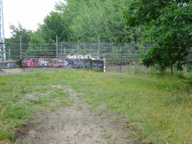 ehem. EÜ der Bahntrasse der sowj. Streitkräfte / ehem EÜ zum südl Berliner Außenring