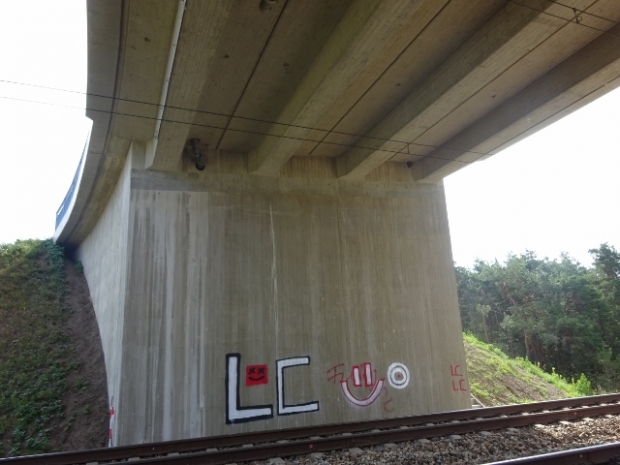 Straßenbrücke Zum Campingplatz / EU Strecke Berlin - Dresden