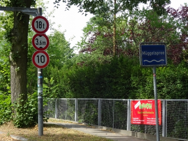 Triglawbrücke / Spree