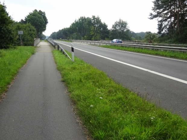 B 216 Dahlenburger Landstraßenbrücke / L 221 Landstraße