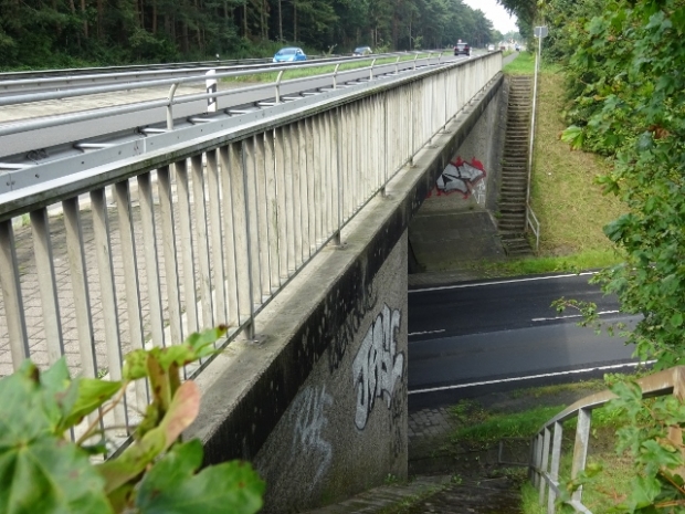 B 216 Dahlenburger Landstraßenbrücke / L 221 Landstraße