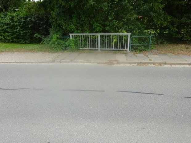 Neue Straßenbücke / Harlinger Bach