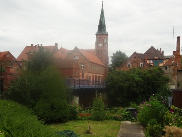 Torstraßenbrücke / Dove Elde