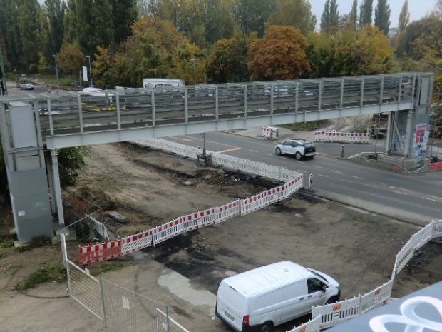 Kabelbrücke / Hauptstraße