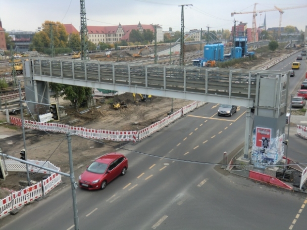 Kabelbrücke / Hauptstraße
