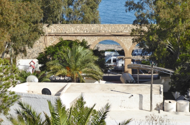 Steinbrücke auf Campingplatz
