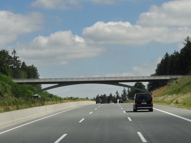 Strassenbrücke westl. Wüstenwetzdorf / A 9 Autobahn Berlin - München