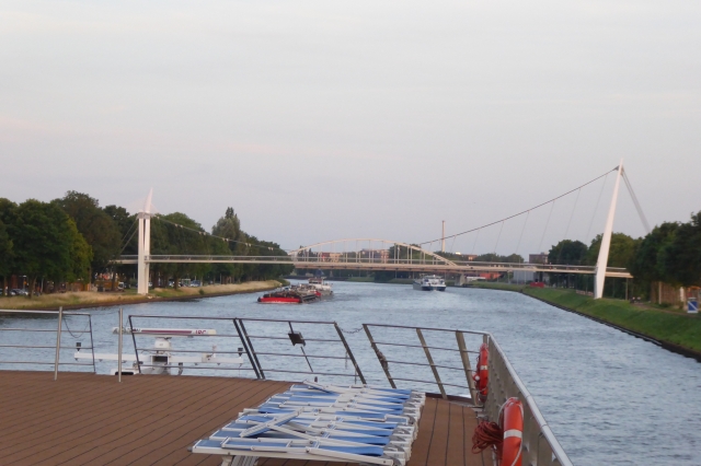 Rad-/Fußweg über den Amsterdam-Rijn-Kanal
