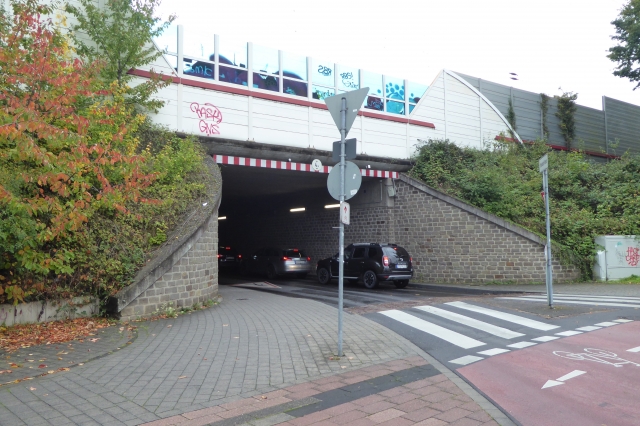 Unterführung, Bl. v. Süden