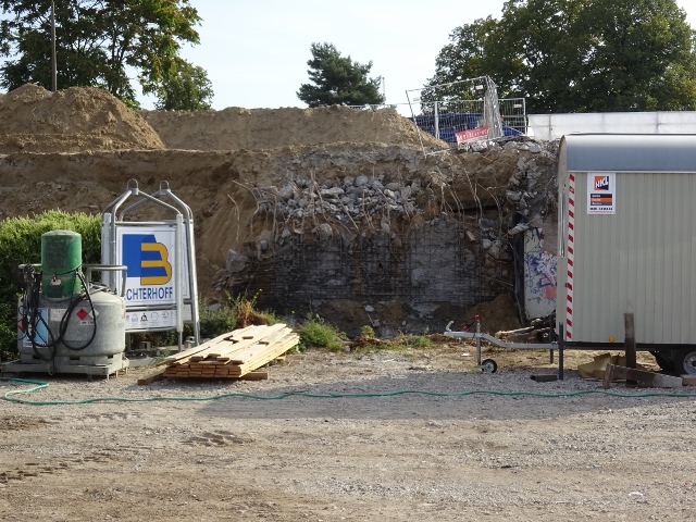 Salvador-Allende-Brücke / Spree