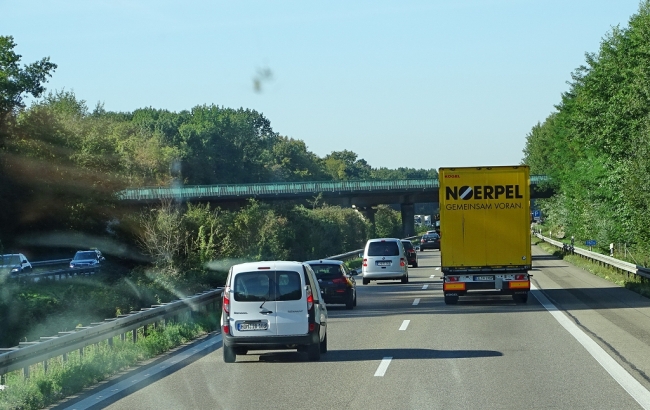 Strassenbrücke K9853