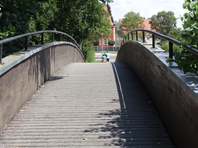 Parkbrücke in Dinkesbühl