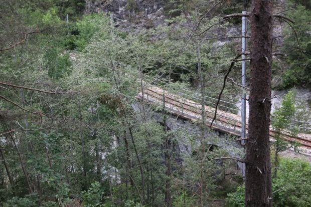 Bild 2