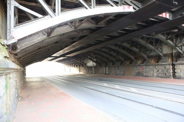 Brücke gesperrt nach einem Zugunglück