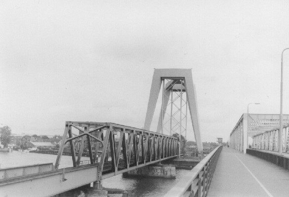 Brücke zwischen 1970 und 1994