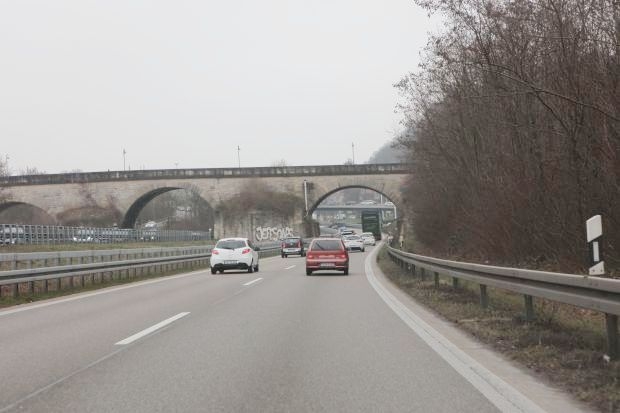 Bild 2