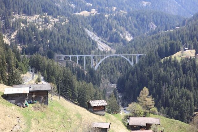 Bild 2