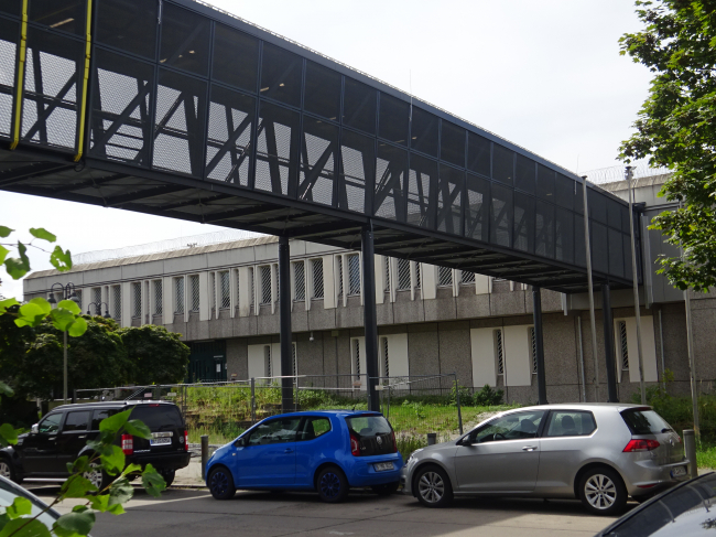 Verbindungsbrücke JVA Plötzensee