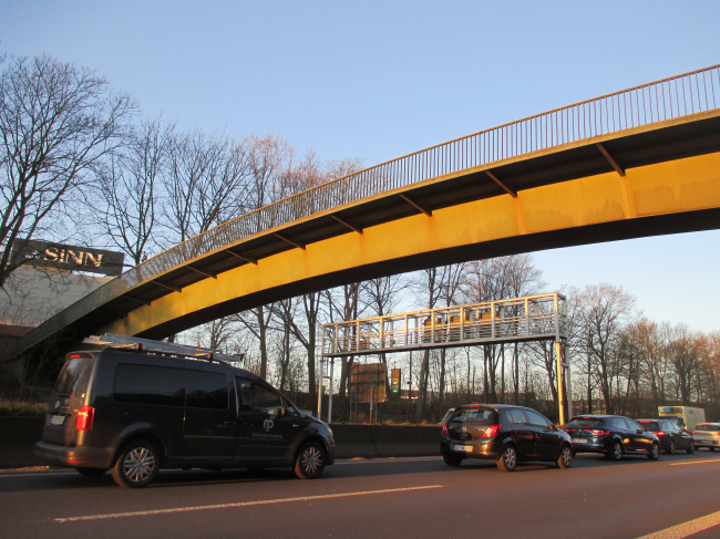Ostseite der Brücke