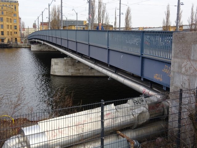 Treskowbrücke / Spree