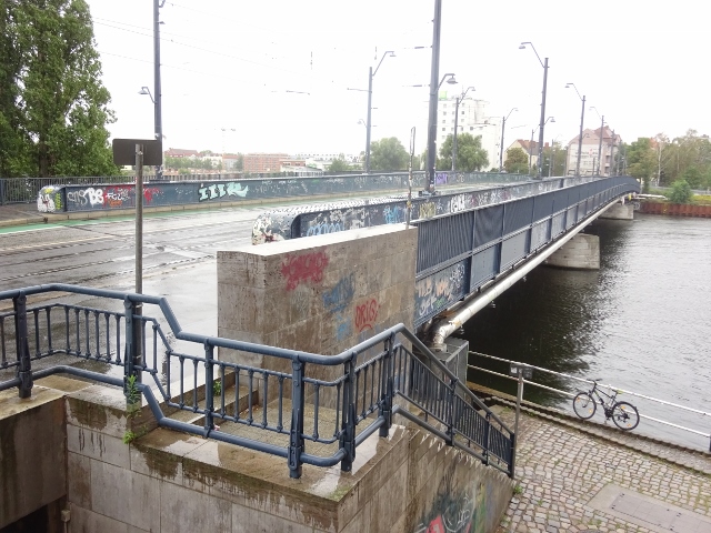 Treskowbrücke / Spree