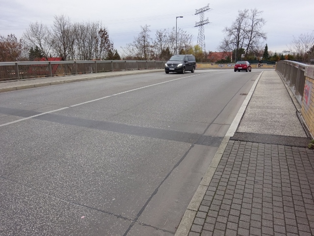 Kaulsdorfer Brücke ( Der Galgen ) / EU Strecke Berlin - Strausberg - Küstrin - Polen