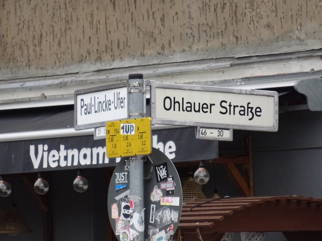 Hobrechtbrücke / Landwehrkanal