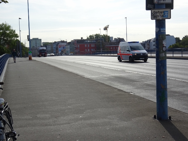 Frankfurter Alleebrücke / Wönnich-Skandinavische Str