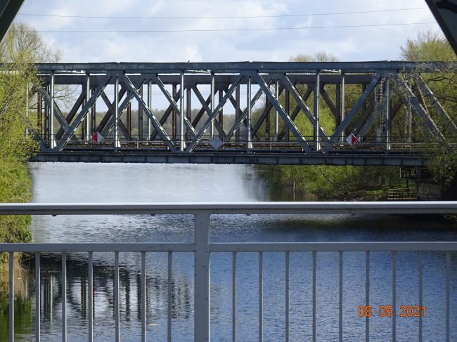 Lehnitzstraßenbrücke / Oder - Have -l Kanal , im Bild unten