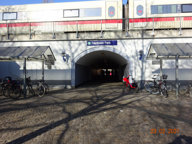 EÜ / Bahnhofszugang NW des Treptower Parks