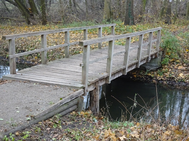 Fußwegbrücke / Neuenhagener Mühlenfließ