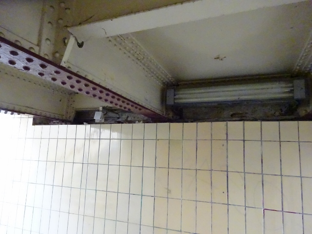 EÜ Strecke S - Bahn Strausberg - Berlin / Zugang Bf. Kaulsdorf Westseite