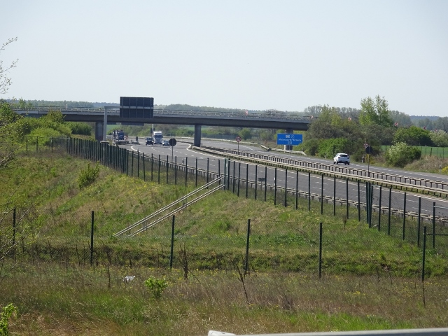 A 117 Autobahnbrücke / A 113 Autobahn
