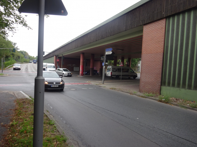 A111 - Brücke Waidmannsluster Damm