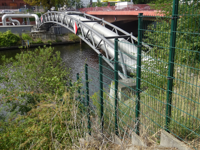 Doppelrohrbrücke / Schiffahrtkanal