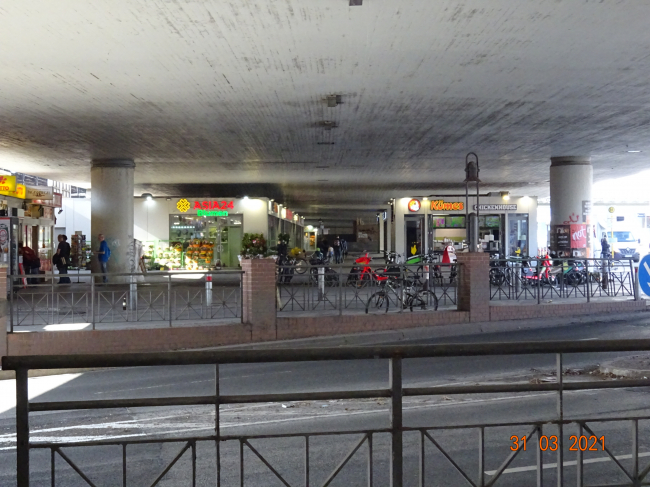 A 103 Bundesautobahnbrücke / Albrechtstraße