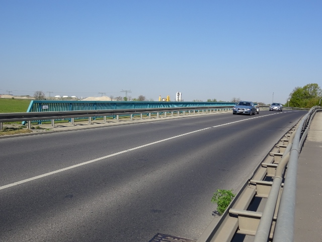Berliner Straßenbrücke / Autobahn A 117