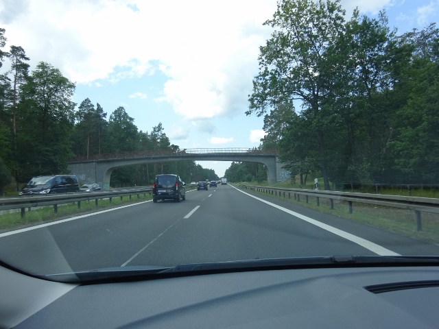 Straßenbrücke Biesenthaler Kirschallee / A 11 Autobahn Berlin - Stettin