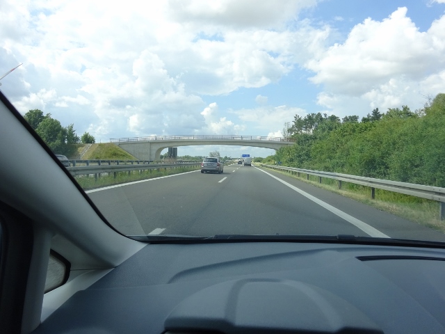 Fahrwegbrücke südwestlich des Autobahnkreuzes A 20 / A 11