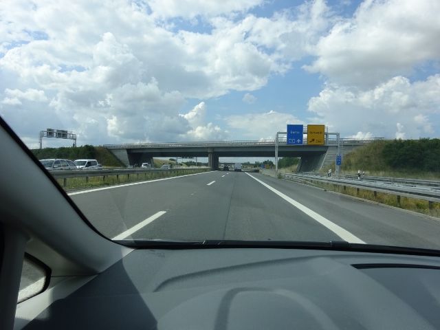 Fahrwegbrücke südwestlich des Autobahnkreuzes A 20 / A 11