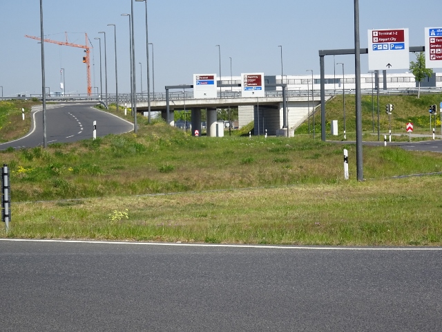 Schönefelder Alleebrücke / Melli - Beese Ring