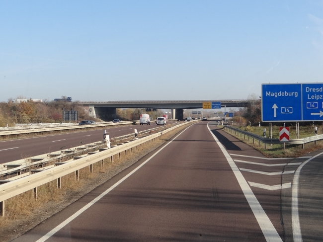 A 14 Autobahnbrücke / B 100 Bundesstraße