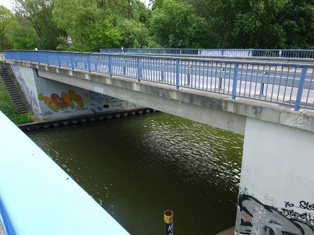 L 25 Useriner Straßenbrücke / Kanal Zierker See - Woblitzsee, Kammerkanal