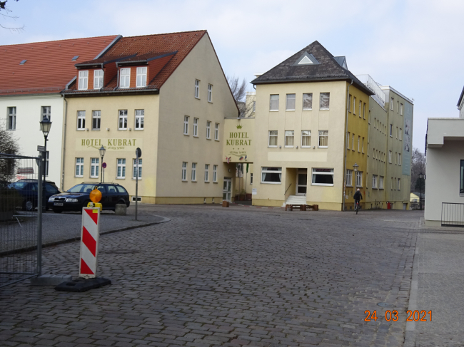 Fußwegbrücke Hotel Kubrat