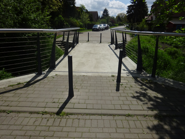 Fußwegbrücke Unterwaldenstraße / Panke