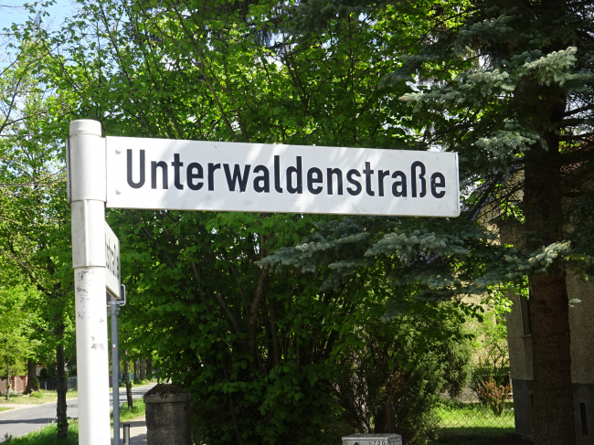 Fußwegbrücke Unterwaldenstraße / Panke