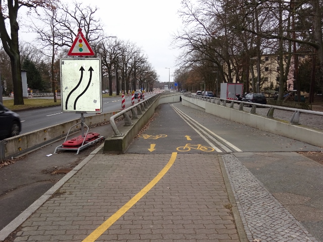 B1 Bundesstraße Zehlendorfer Kleeblatt neue Hauptbrücke / BAB 115 ( Avus)