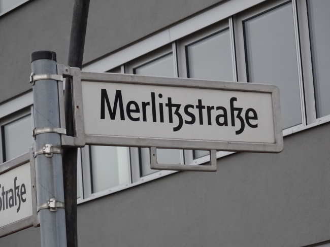 Gebäudeverbindungsbrücke / Durchgang